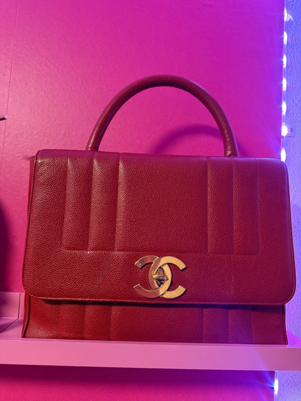 listing-status-banner